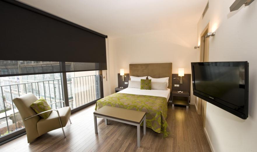 卡斯普74公寓式酒店 巴塞罗那 外观 照片