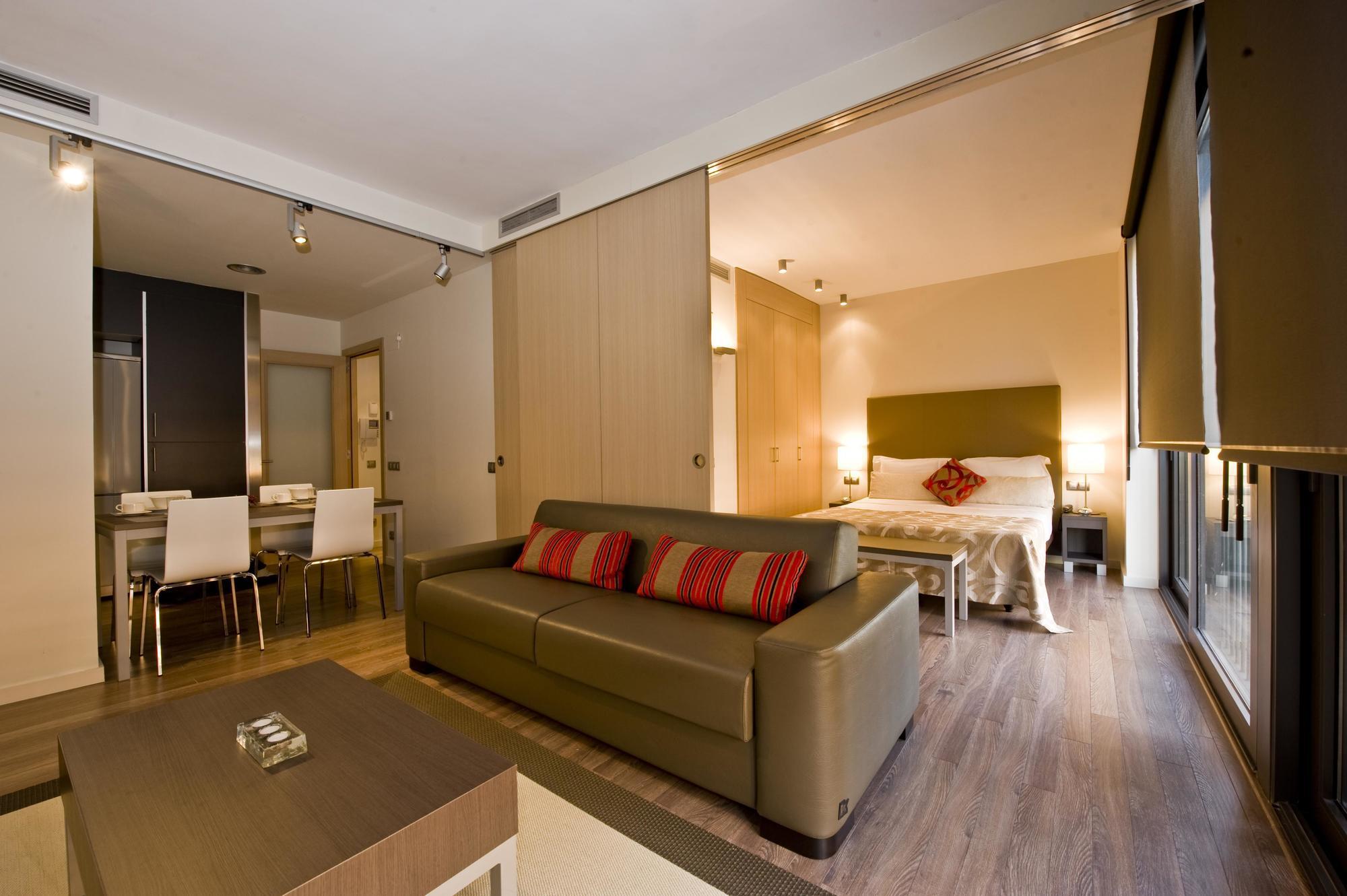 卡斯普74公寓式酒店 巴塞罗那 客房 照片